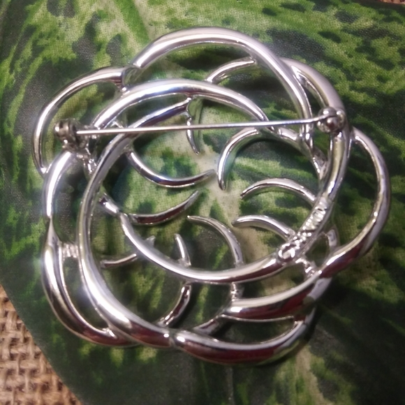 FINAL PRICE Vintage Brooches 2pc. - Picture 4 of 6